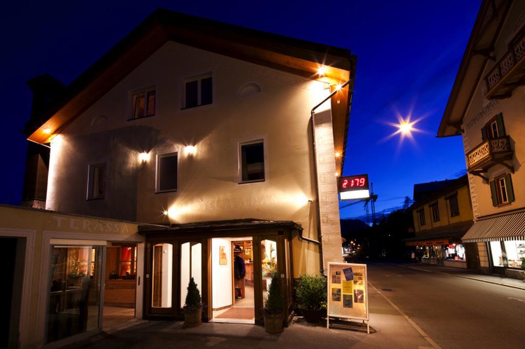 Hotel Astras Скуоль Экстерьер фото